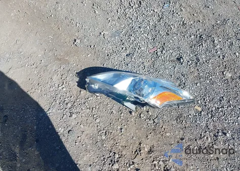 2014 Toyota Prius V Three z USA, uszkodzony, nr VIN JTDZN3EU7E3333727